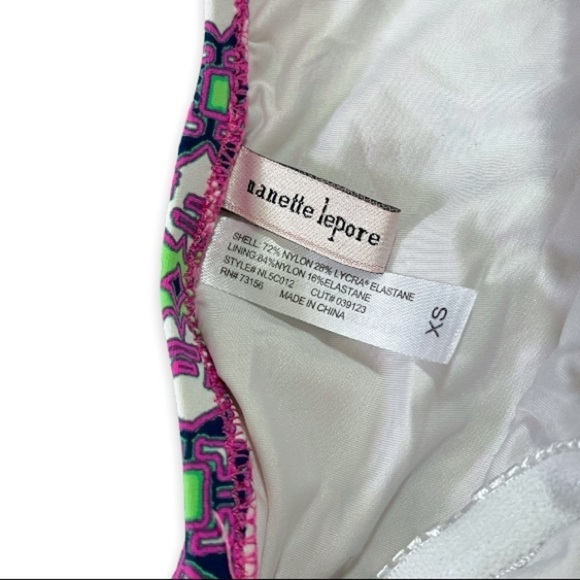 Nanette Lepore Paisley Print Strapless One Piece Swimsuit sz XS - Picture 5 of 10